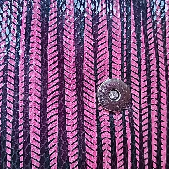 NWT BCBGMaxazria Adela Clutch in Pink and Black - Picture 7 of 9